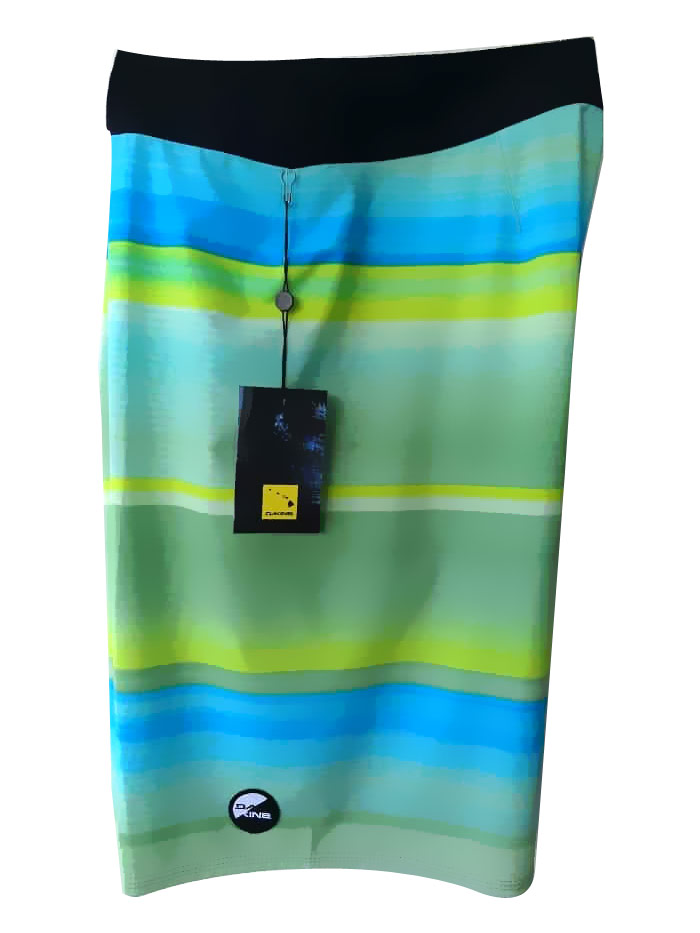 Boardshorts with four-way stretch for the right fit