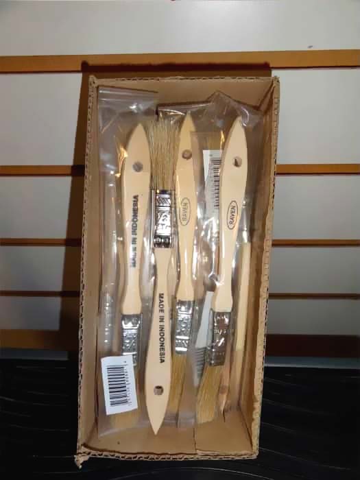 Brushes 1/2′, repair surfboard